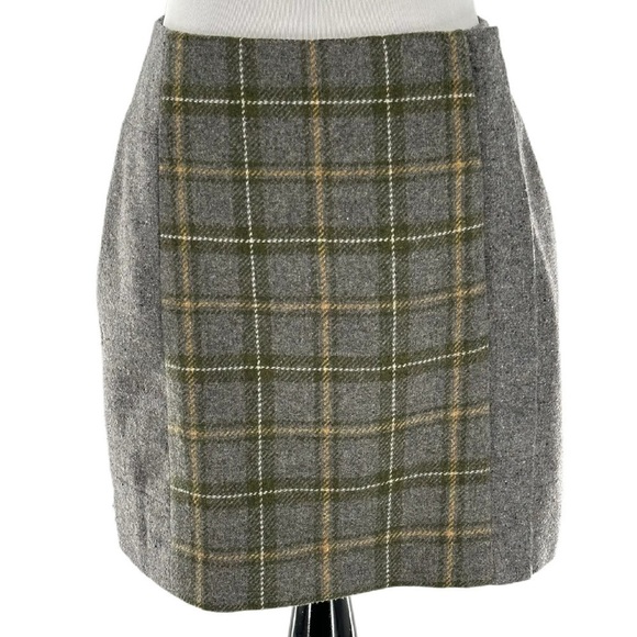 Banana Republic skirt size 2 green gray 49% wool checkered Academia pencil - Picture 9 of 9